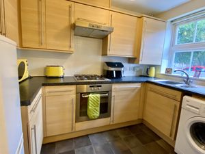 Kitchen- click for photo gallery